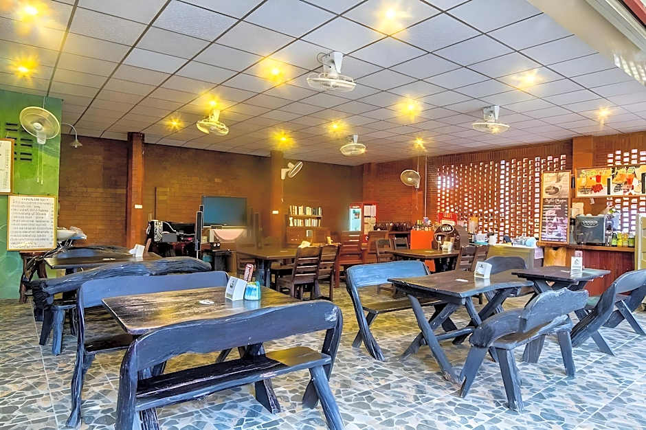 Pong Phen Guesthouse