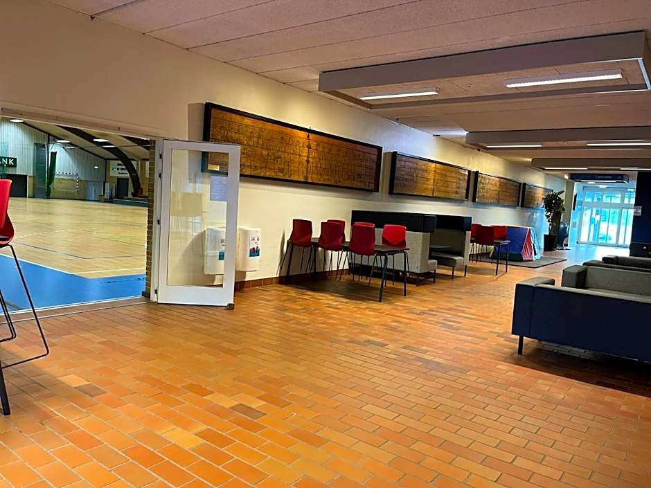 Hirtshals Idrætscenter - Vandrehjem - Hostel