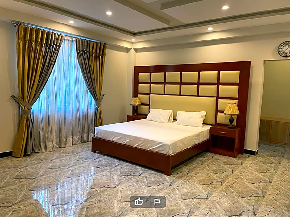 Al Cazar Fort Hotel & Restaurant 