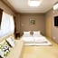 Light Hotel - Vacation STAY 17334v