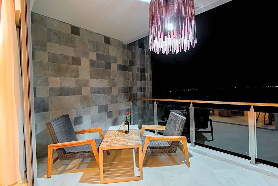 Luxury Apartment at AYANA Residences