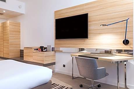 Suite with Double Bed and Balcony