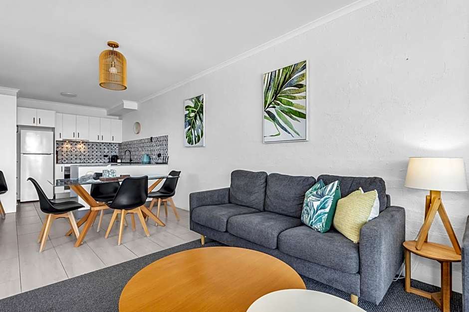 The Palms Apartments