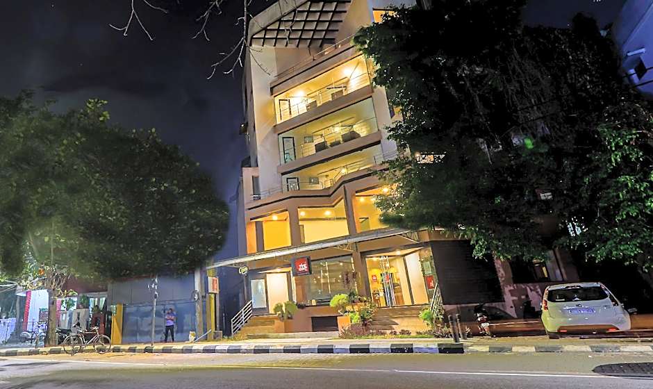 Treebo Time Square Marine Drive