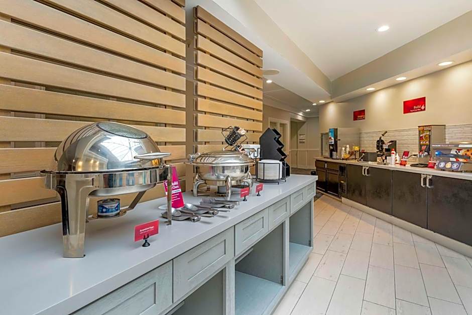 Best Western Plus All Suites Inn