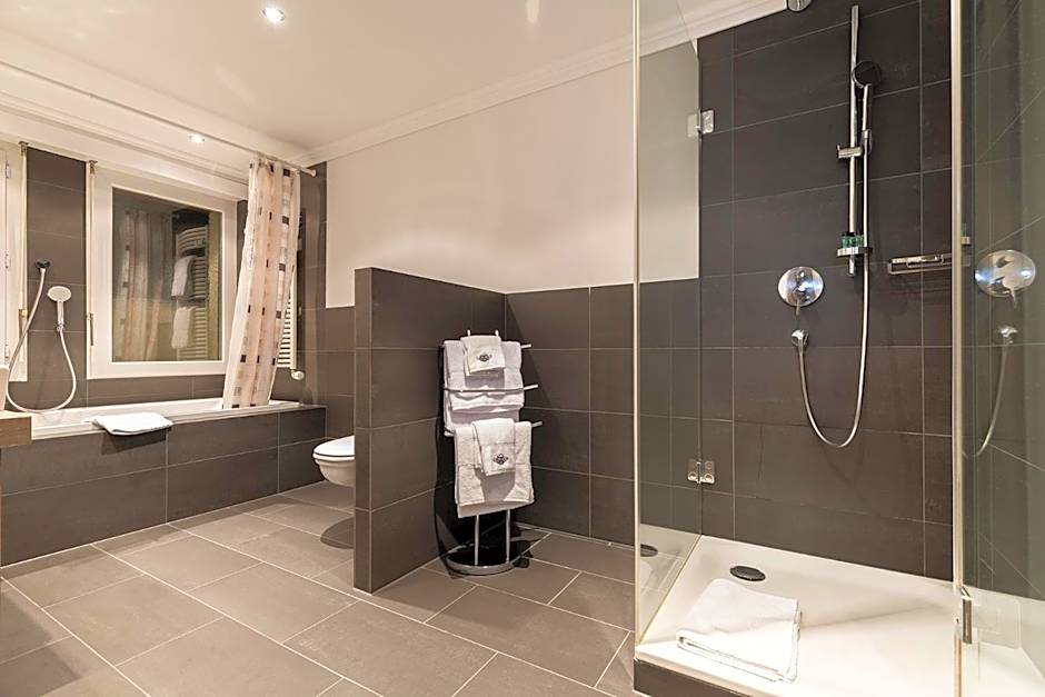 Hotel Central, SPA & LOUNGE BAR