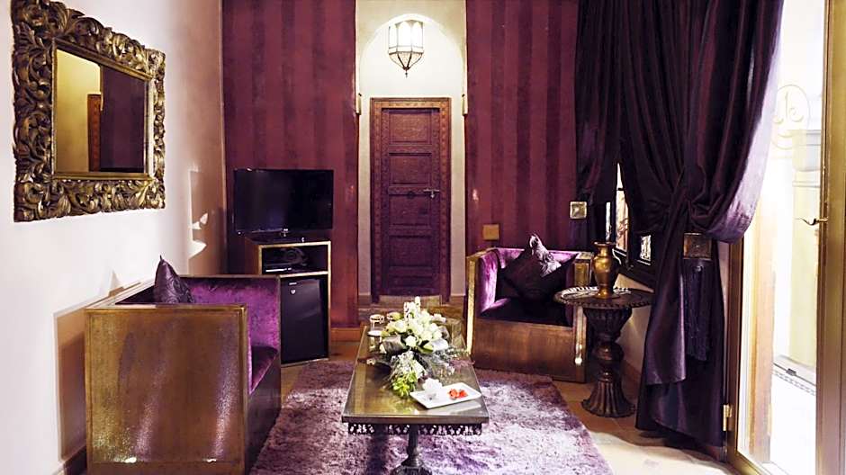 Riad Wow