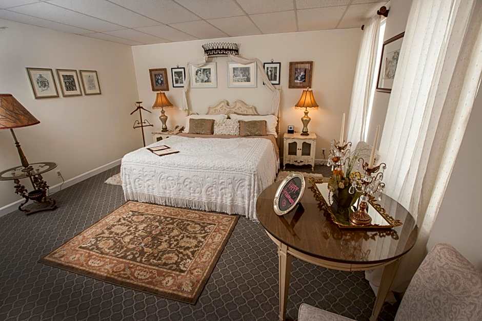 Seminole Inn