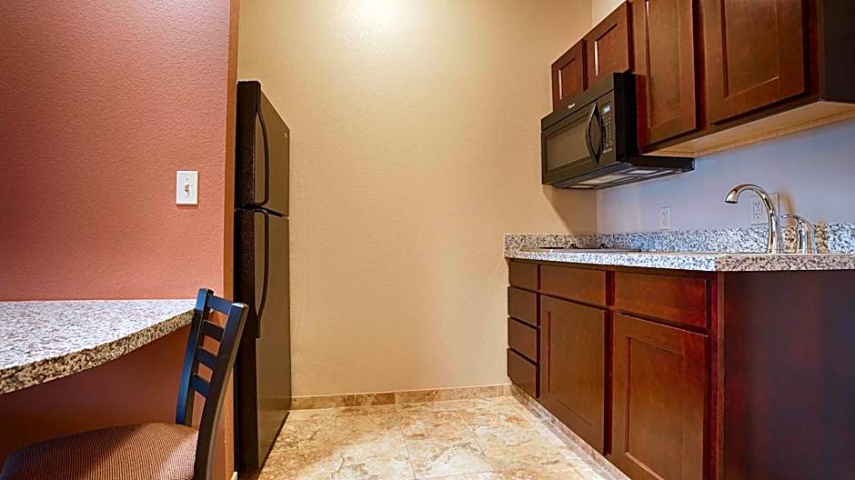 Best Western North Edge Inn