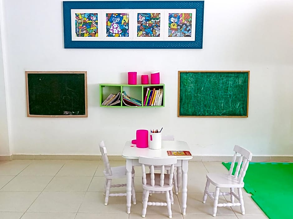 Apto Praia Grande (250m) - Condomínio Jequitibá PISCINA AQUECIDA SALÃO DE JOGOS