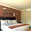 Royal Hotel