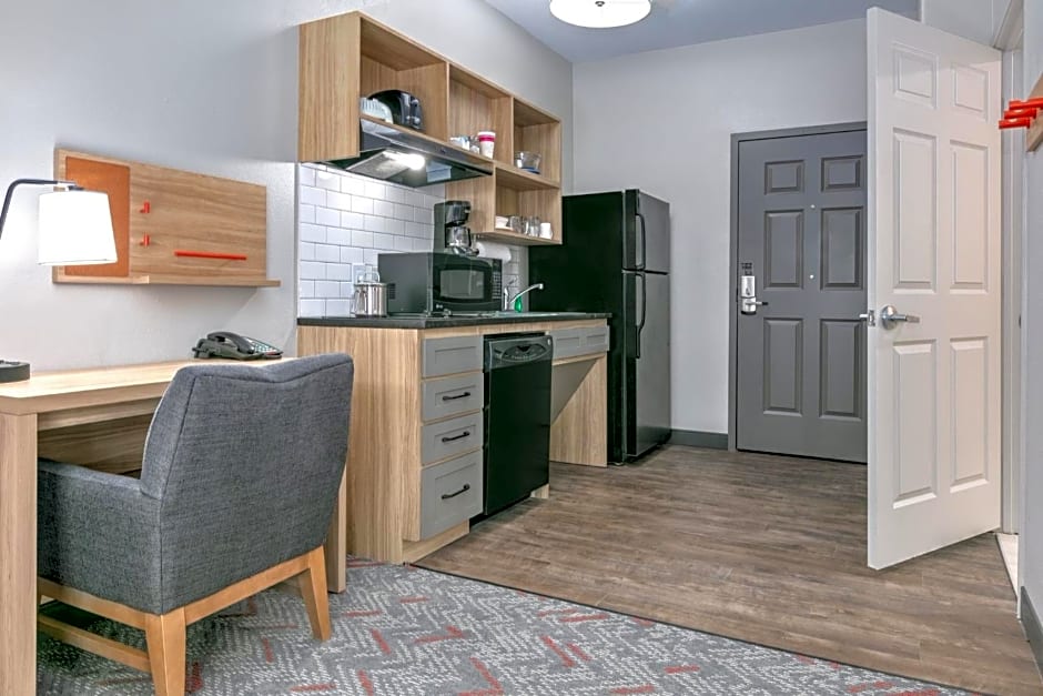 Candlewood Suites Lake Jackson By IHG