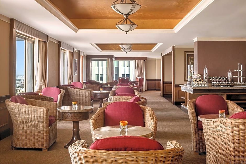 Sule Shangri-La, Yangon Hotel