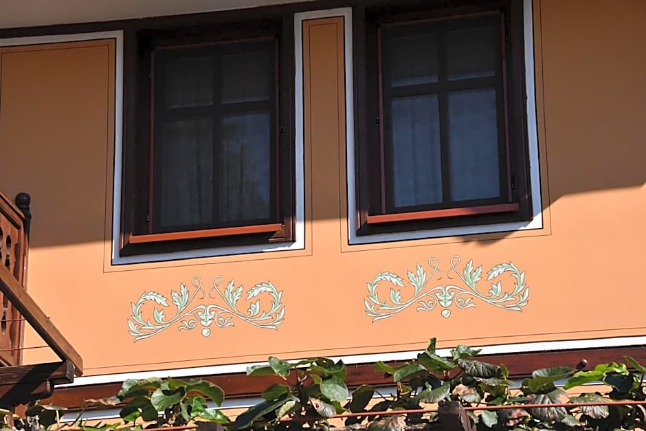 Family Hotel at Renaissance Square