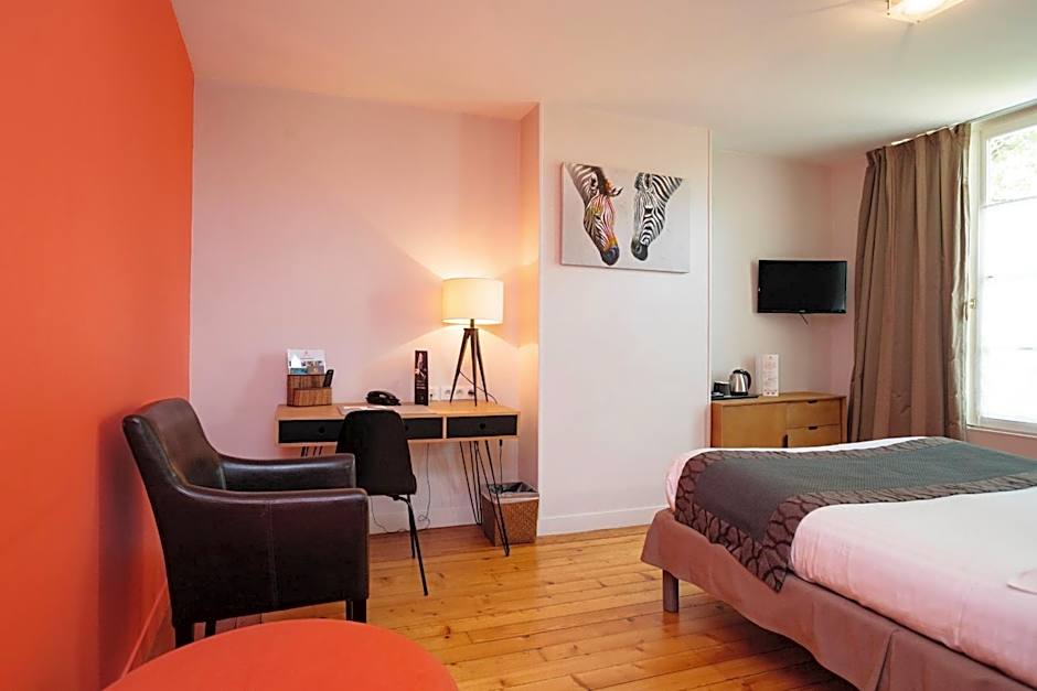 Photo 1 of 8 of 1 Double Bed or 2 Beds