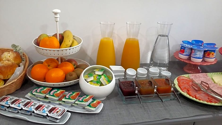 Thomar Story - Guest House