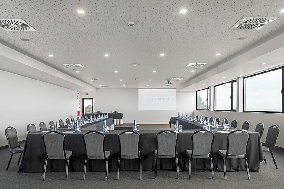 Sao Felix Hotel Hillside & Nature