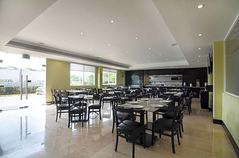 DoubleTree By Hilton Queretaro