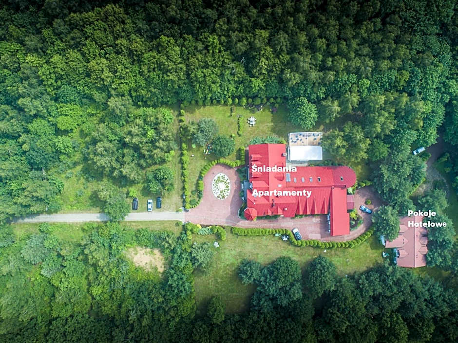 Rezydencja na Wzgórzu w zielonym sercu Łodzi przy Parku Krajobrazowym Ruda Wiilowa