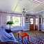 Country Hearth Inn & Suites By OYO Sturgis