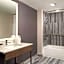 Hotel Lela Wilmington, Tapestry Collection by Hilton