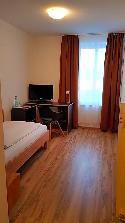 Hotel & Gasthof Zur Post