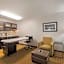 MainStay Suites Chattanooga Hamilton Place