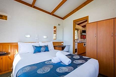 Standard 2 Bedroom Cabin