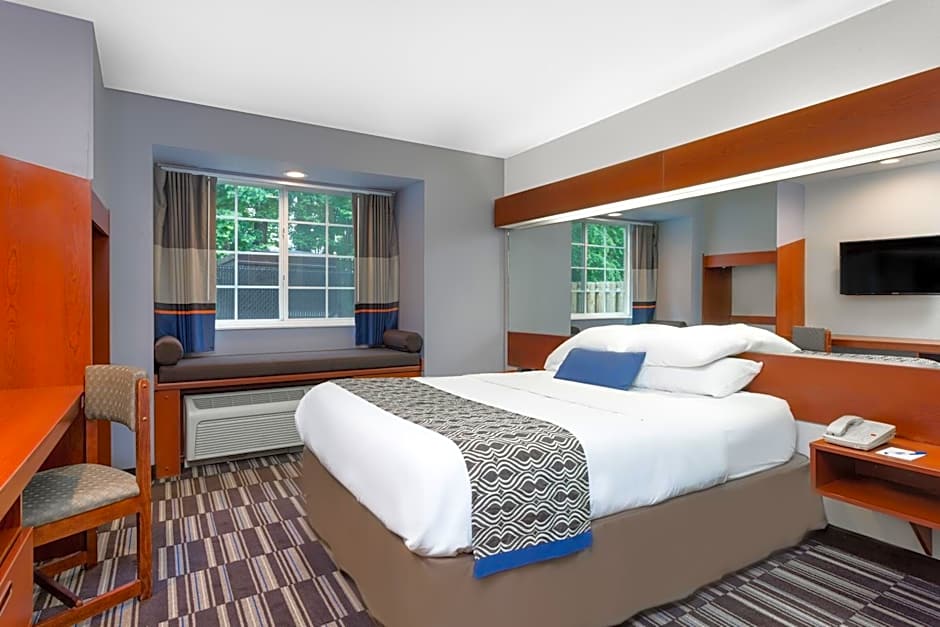 Microtel Inn & Suites By Wyndham Bremen