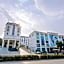 Duc Huy Grand Hotel and Spa
