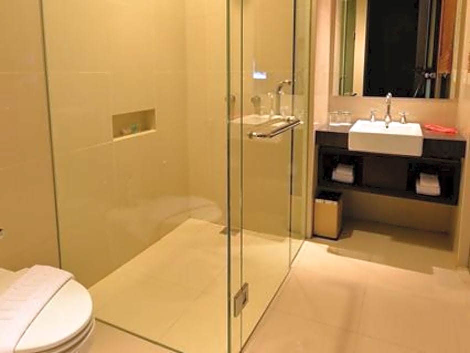 Emilia Hotel By Amazing - Palembang