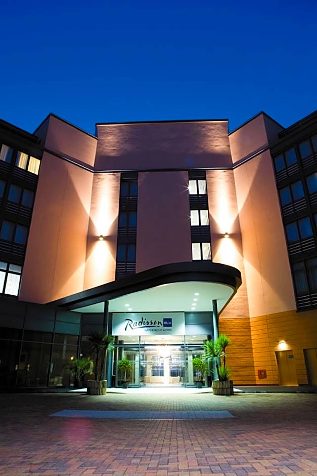 Radisson Blu Waterfront Hotel, Jersey