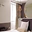 Hotel Le Saint Gelais