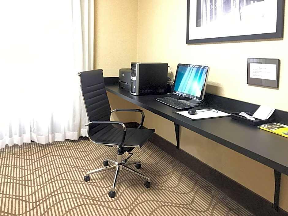 Comfort Inn & Suites Rogersville