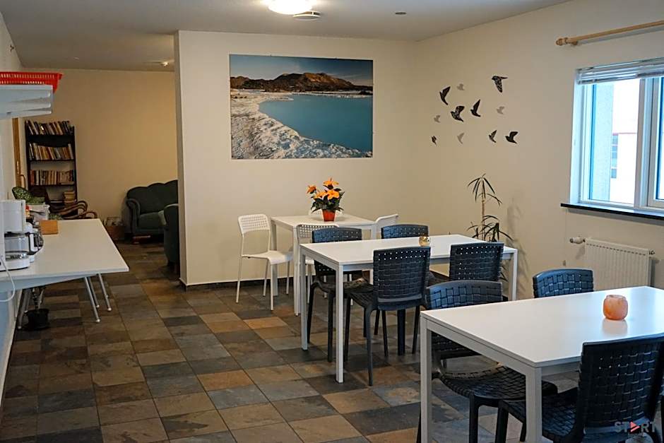 Start Keflavík Airport