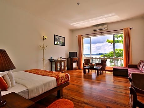 Centauria Lake Resort