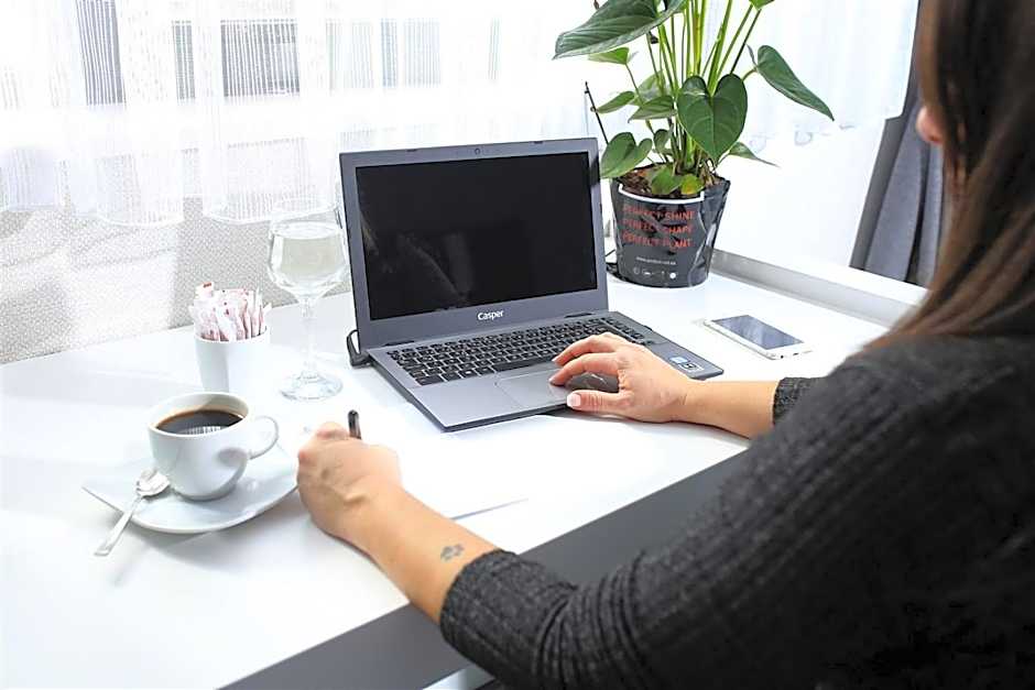 Güvenay Business Hotel