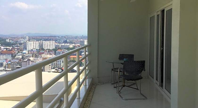 View Talay 6 by Pat 42