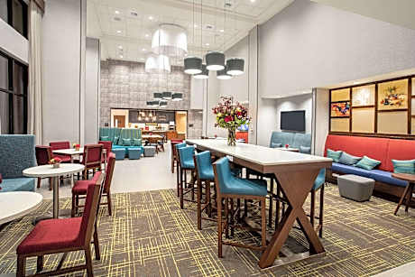 1Kg Mobility/Hearing Access Ri Shwr Studio Ns