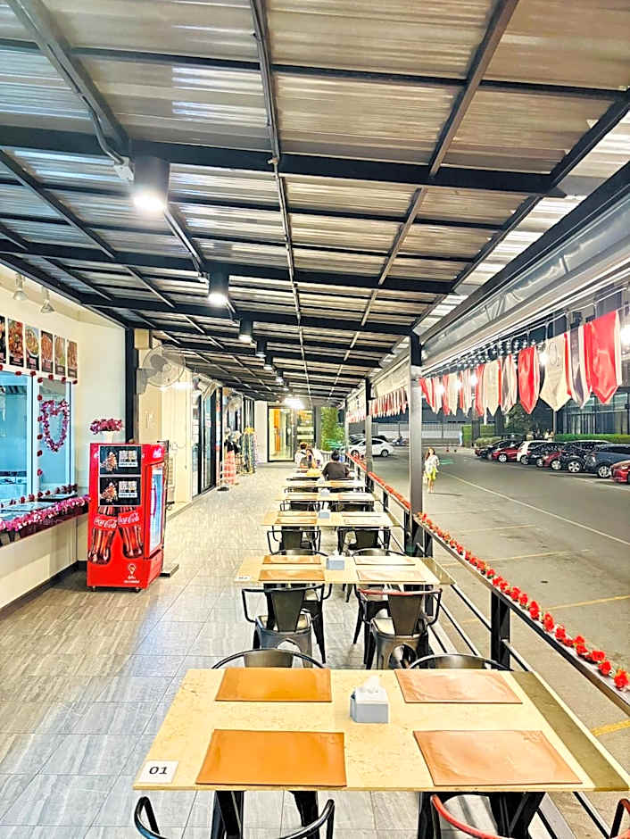 O2 Grand Suvarnabhumi Airport