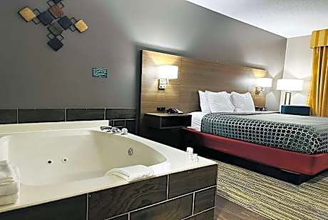 1 King Bed Studio Suite Non-Smoking