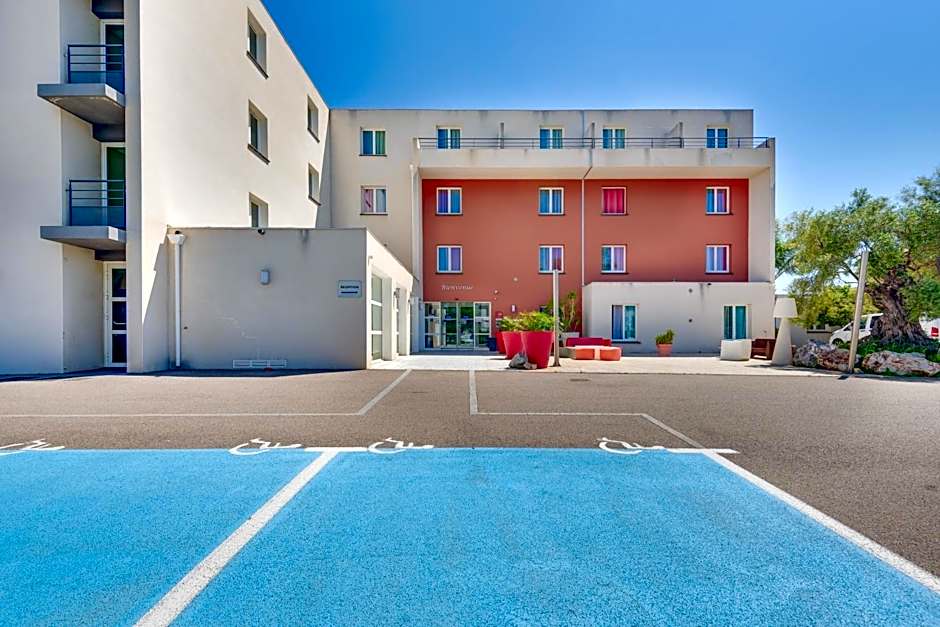 Kyriad Perpignan Sud