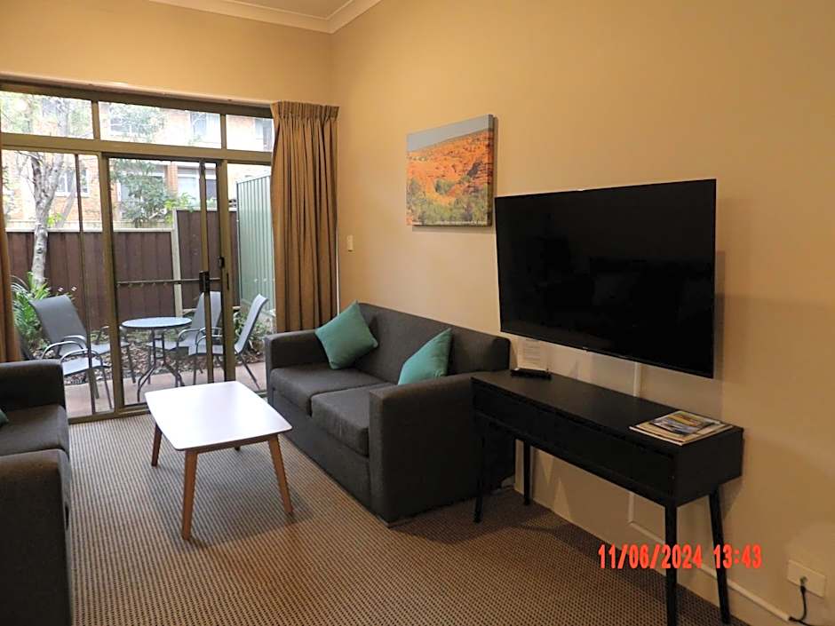 The Belmore All-Suite Hotel