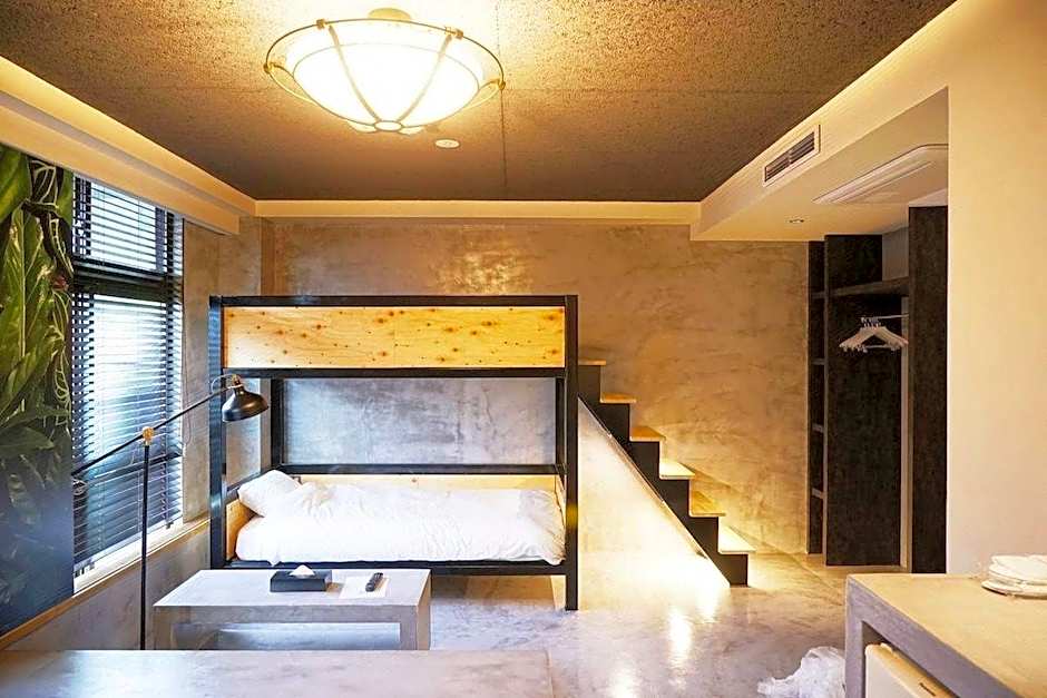 Hotel MATERIAL