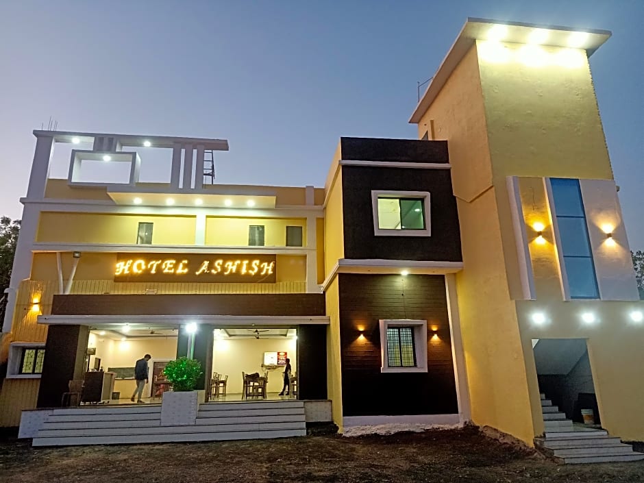 Hotel Ashish 