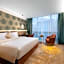 Guangzhou Wogo Yuanbao Hotel-Zhujiang New Town-Free Canton Fair Shuttle Bus & Overseas Buyer Registration Services