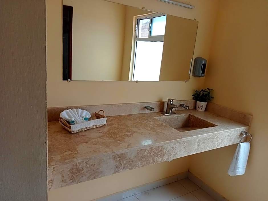 El Descanso Inn