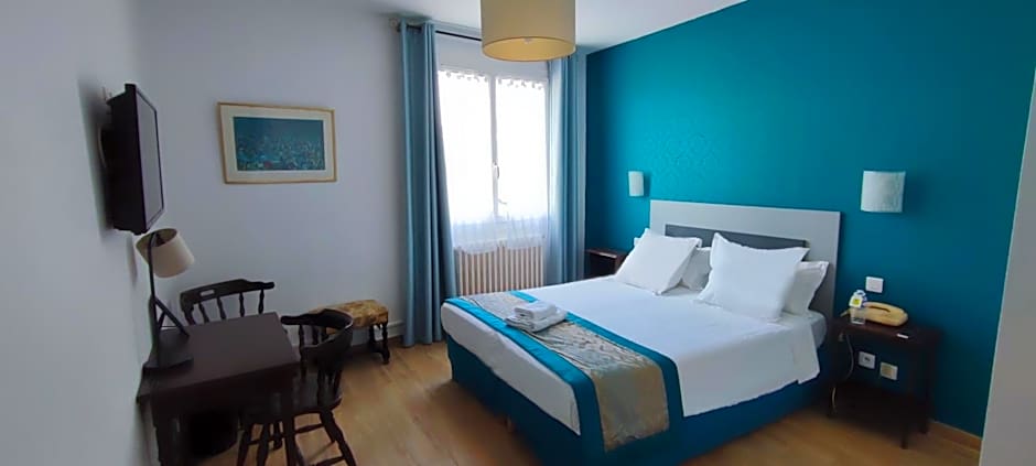 Logis Grand Hotel Pelisson