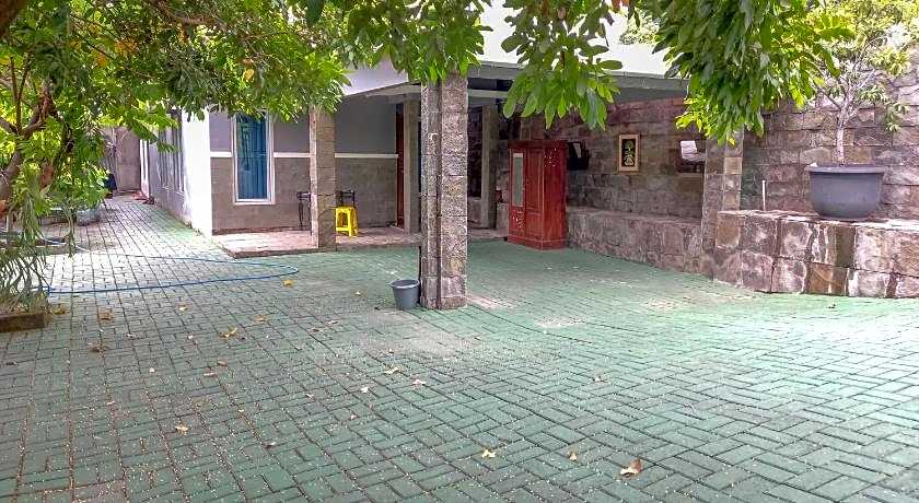 SPOT ON 91756 Alif House Syariah