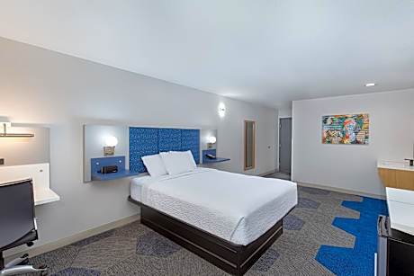 Queen Suite - Disabaility Access